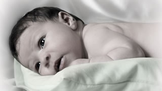 Hausmittel gegen Verstopfung bei Baby und Kleinkind